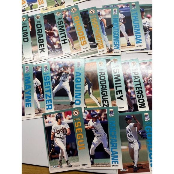 Lot of 50 1992 Fleer Baseball Cards - KC Royals & Baltimore Orioles - Picture 3 of 13